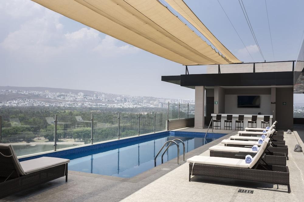 Hampton Inn And Suites San Luis Potosi Slp Экстерьер фото